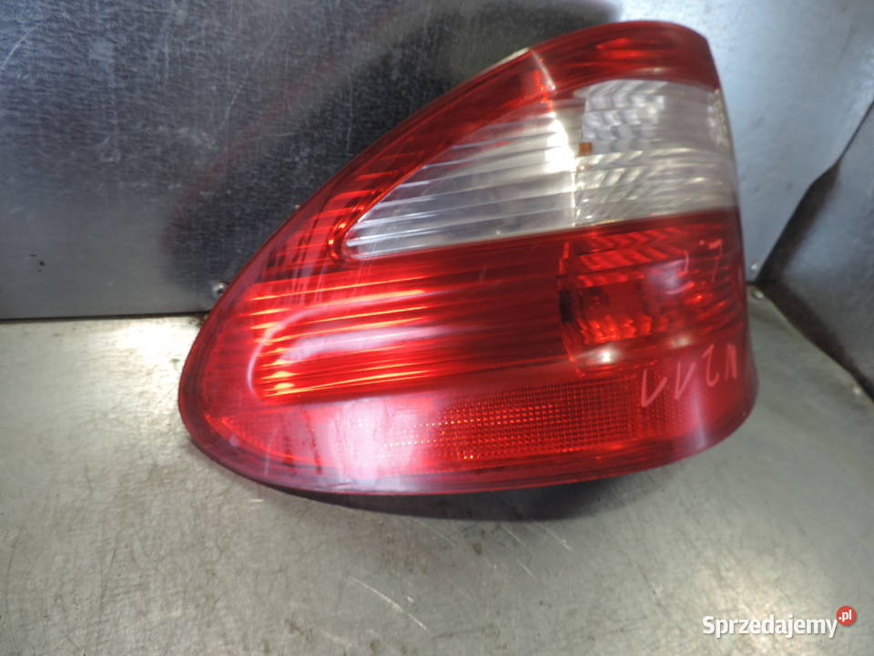 LAMPA LEWY TYŁ MERCEDES E W211 KOMBI Lampy tylne Nowy Sącz