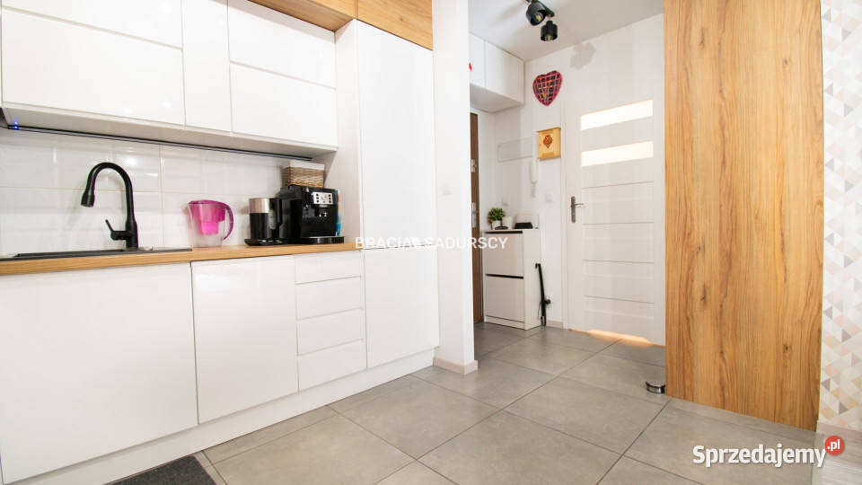 Mieszkanie Kraków Bieńczycka 4062m2 2pokojowe małopolskie