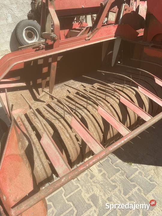 Prasa kostkująca Massey Ferguson 108 Kostkujące wielkopolskie Kościelna Wieś
