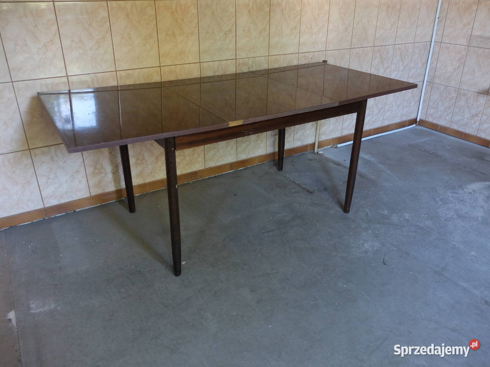 Stół PRL rozkładany wysoki połysk 807 72cm Kościan