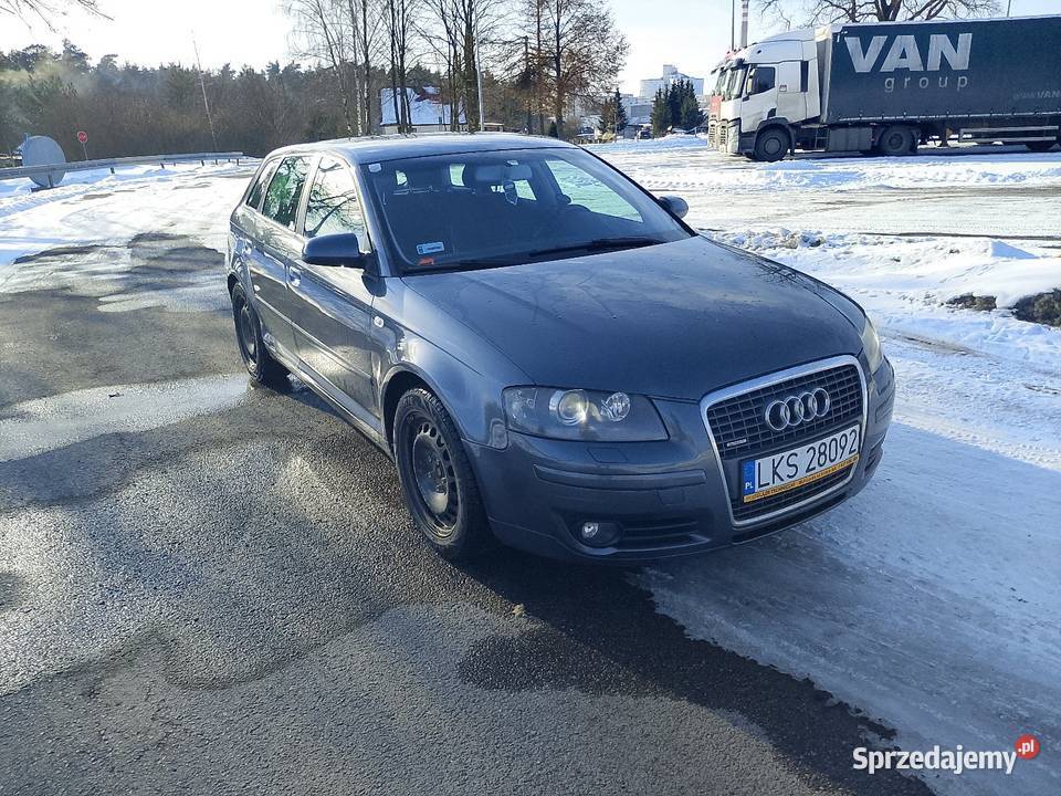 AUDI A3 8P QUATRO 20 TDI 8V BMM światła przeciwmgielne Krasnystaw