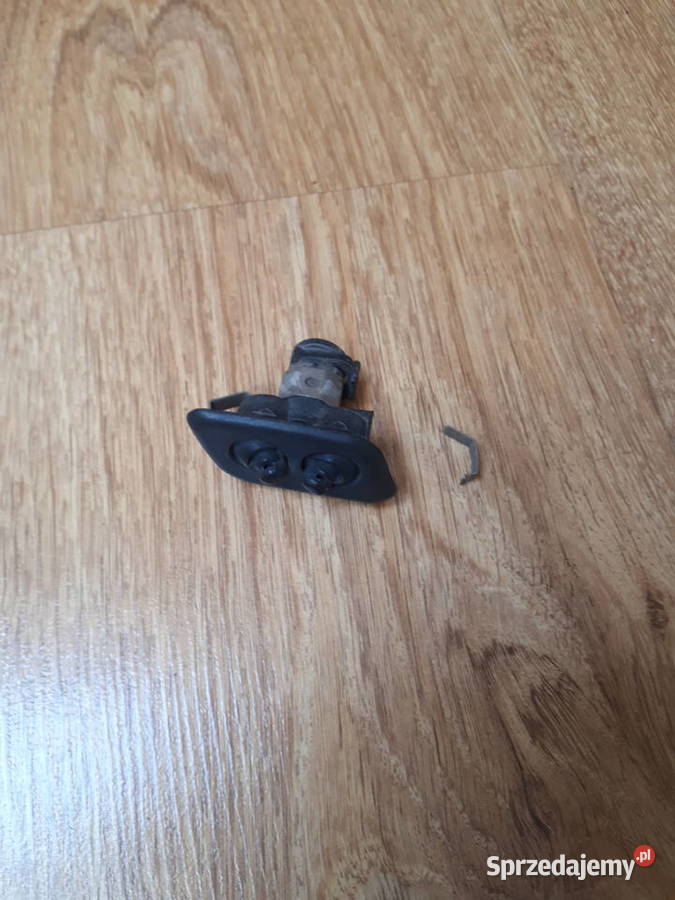 PRAWY SPRYSKIWACZ LAMPY REFLEKTORA BMW E39 osobowe Czyżowice