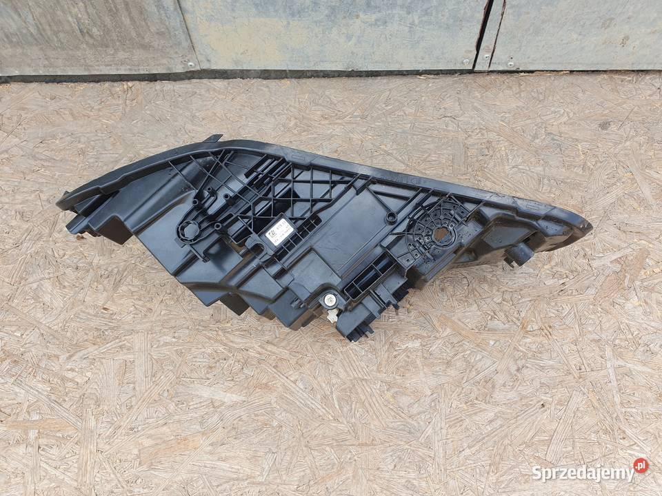 BMW 5 G30 G31 LIFT LCI PUSZKA LAMPY LEWA PRZÓD Lewe Międzychód