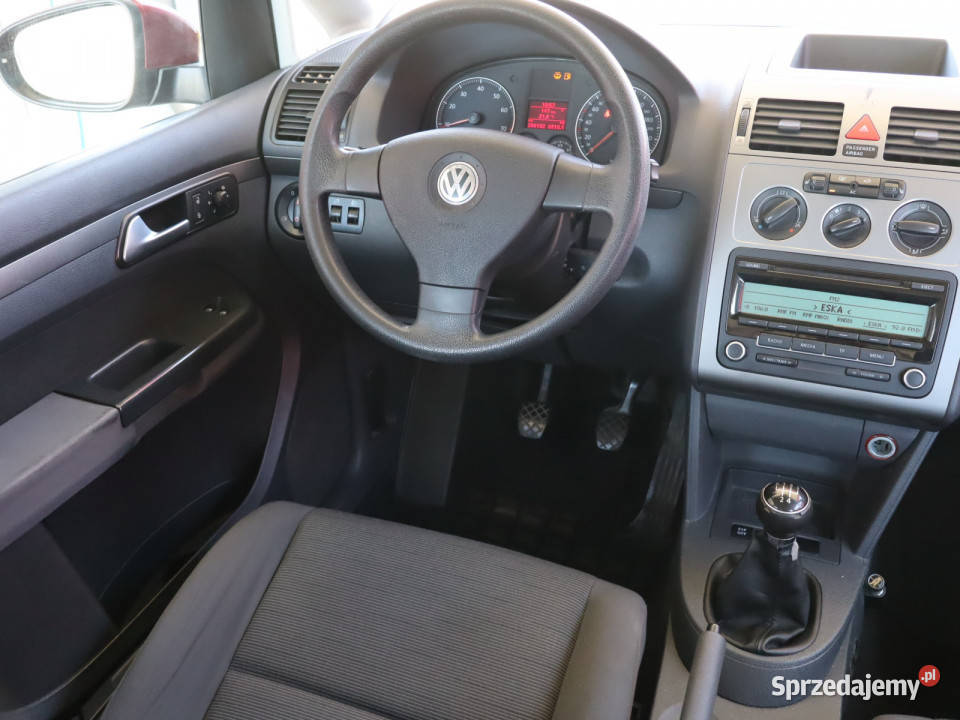 VW Touran 16 hak Katowice
