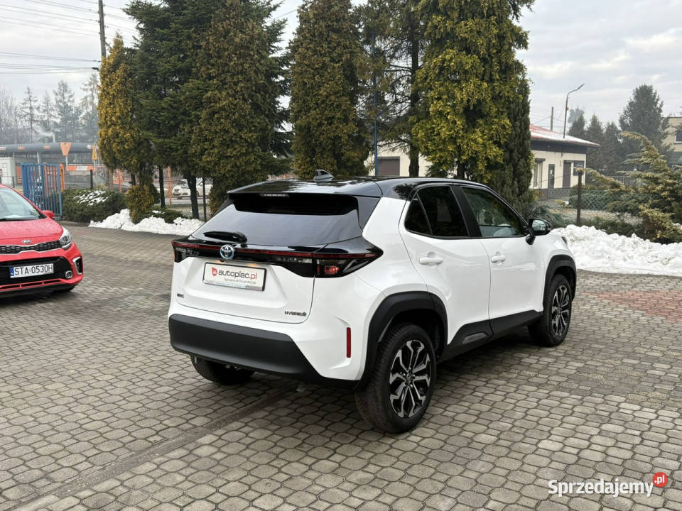 Toyota Yaris Cross Rezerwacja światła LED Tarnowskie Góry