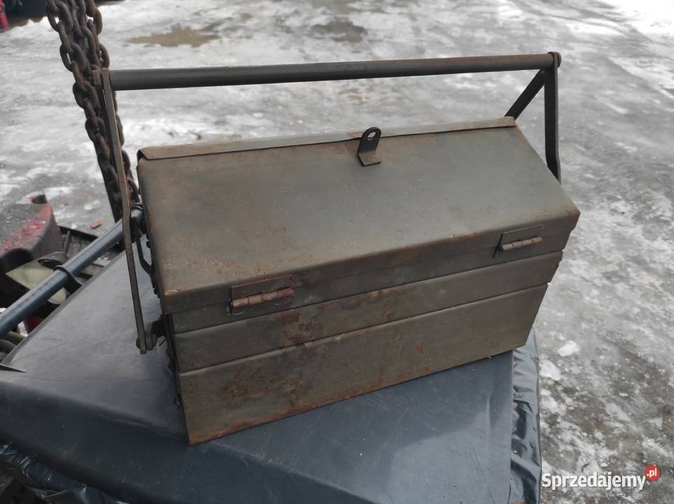Skrzynka narzędziowa wojskowa sprzedam
