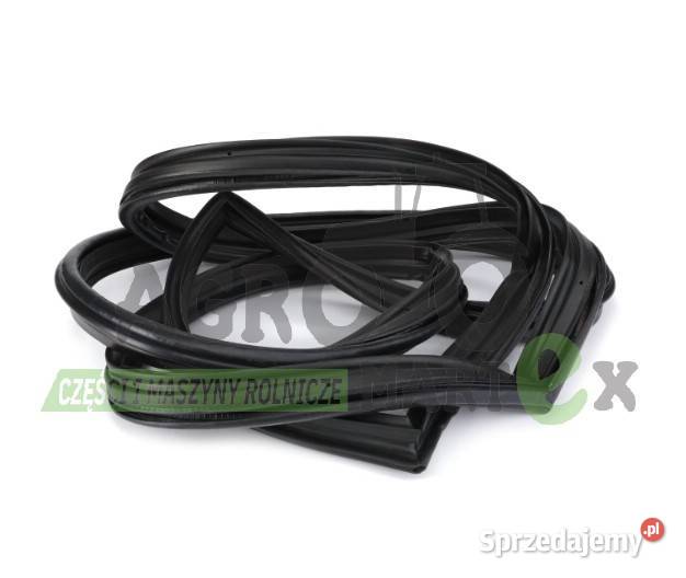 H931812033081 USZCZELKA DRZWI AGCO Pozostałe Wichrów