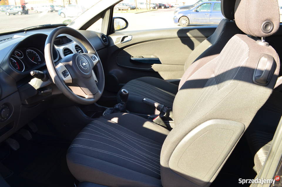 Opel Corsa D 12 ORYGINALNY LAKIER Chorzów