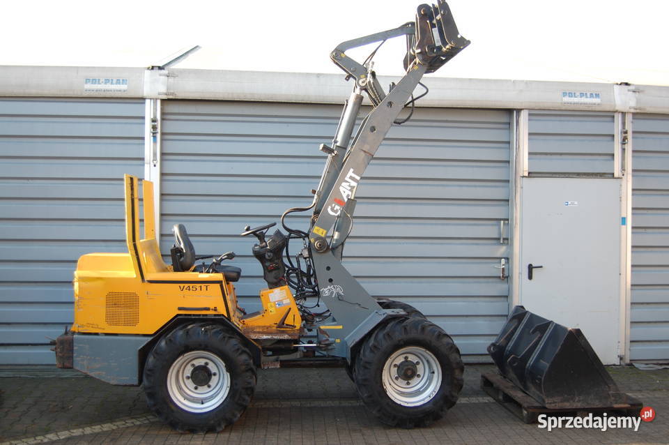 Ładowarka Giant V451T Schaffer Weidemann Jcb nieuszkodzony Krobia