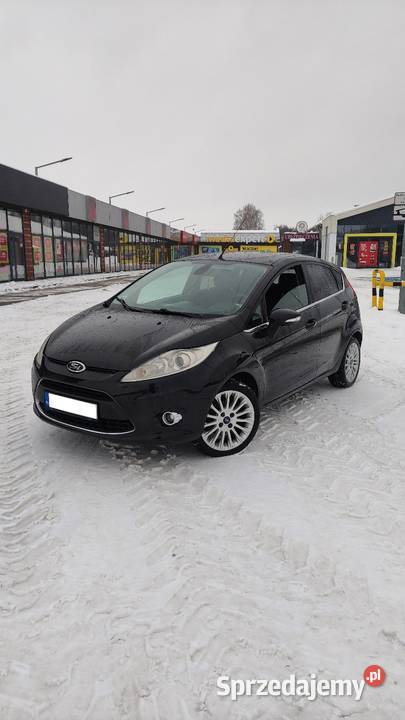 Ford Fiesta 16 120 LPG bogate wyposażenie aluminiowe felgi