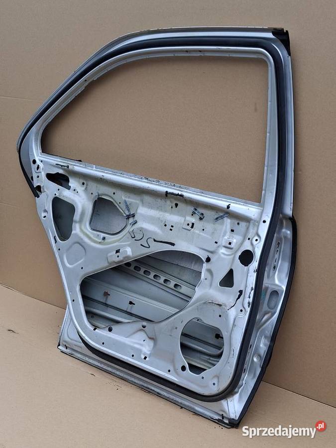 MERCEDES SKLASA W220 LONG DRZWI LEWY TYŁ LEWE osobowe sprzedam