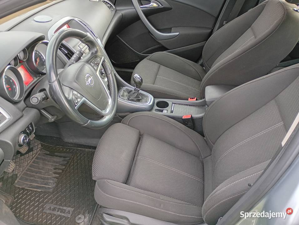 Opel astra j 17 CDTI sports tourer