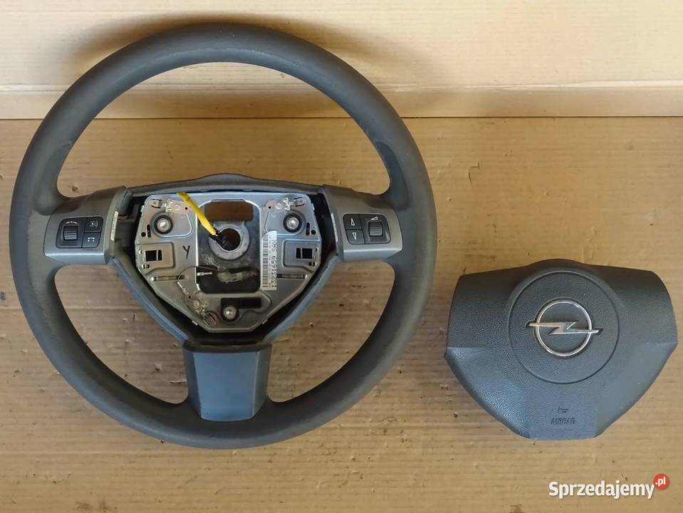 Kierownica multifunkcyjna z przyciskami zafira b Parcice