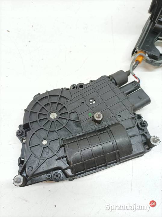 ZAMEK DRZWI TYŁ LEWY DOCIĄG 7315023 Bmw X6 I osobowe