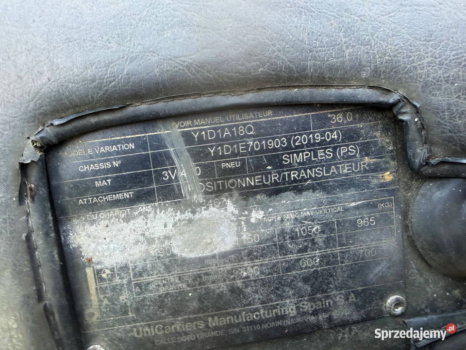 wózek widłowy Nissan FD18 diesel Triplex przesuw Działoszyn