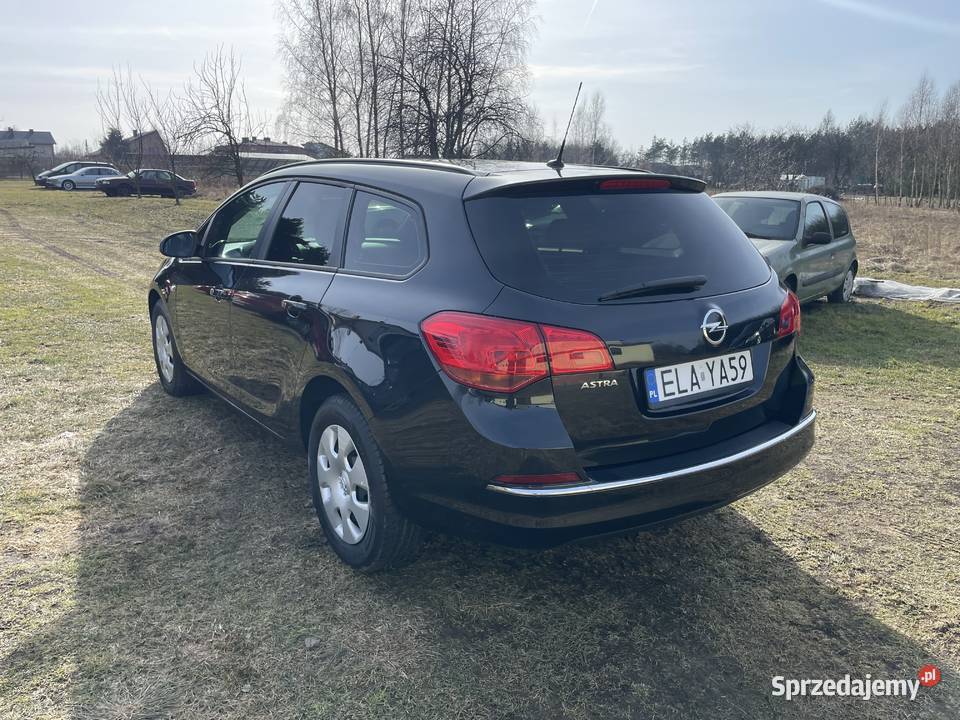 ŁADNA ASTRA J 14b 151000 benzyna Łask