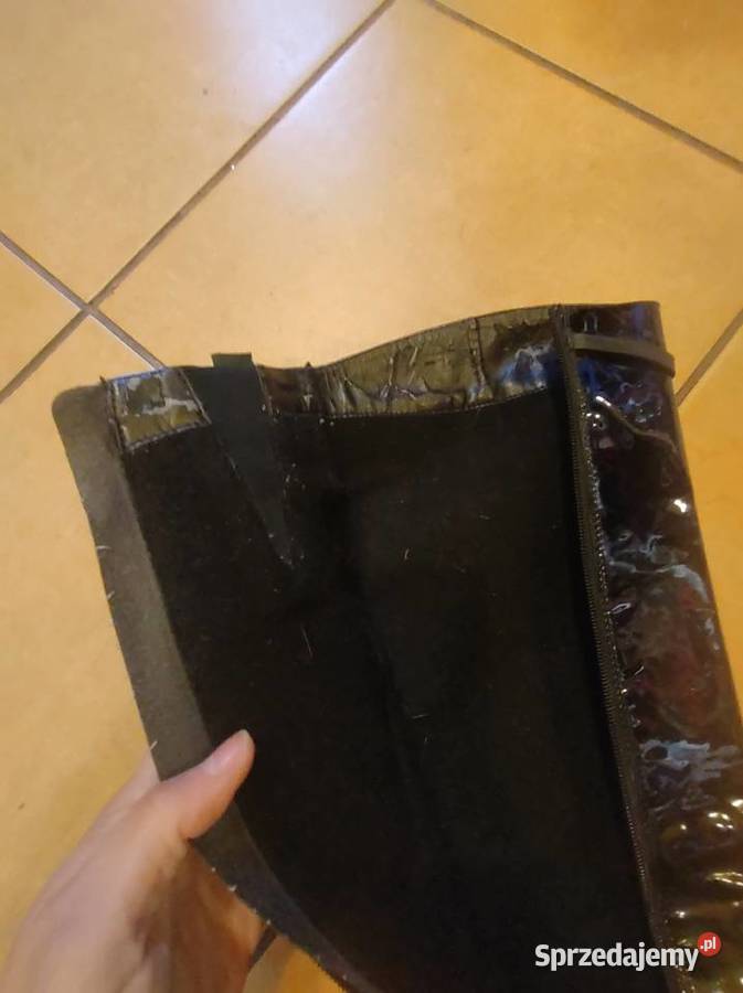 Kozaki oficerki z naturalnej skóry lakierowanej Gliwice