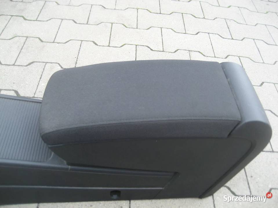 vw passat b6 0510r podłokietnik czarny wersja Rakoniewice