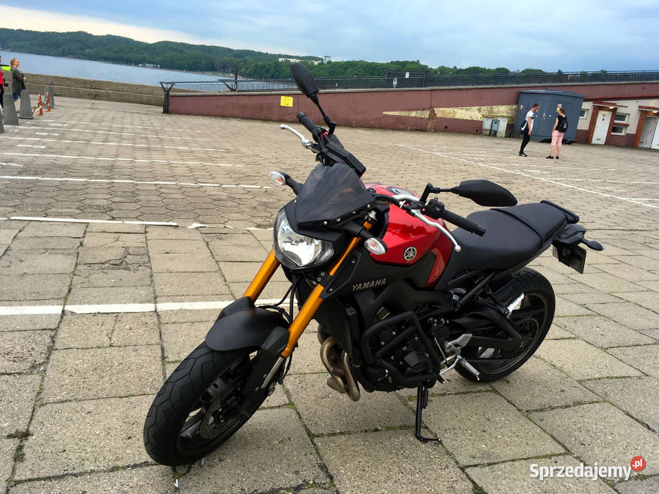 Yamaha MT09 Salon Kryptowaluty