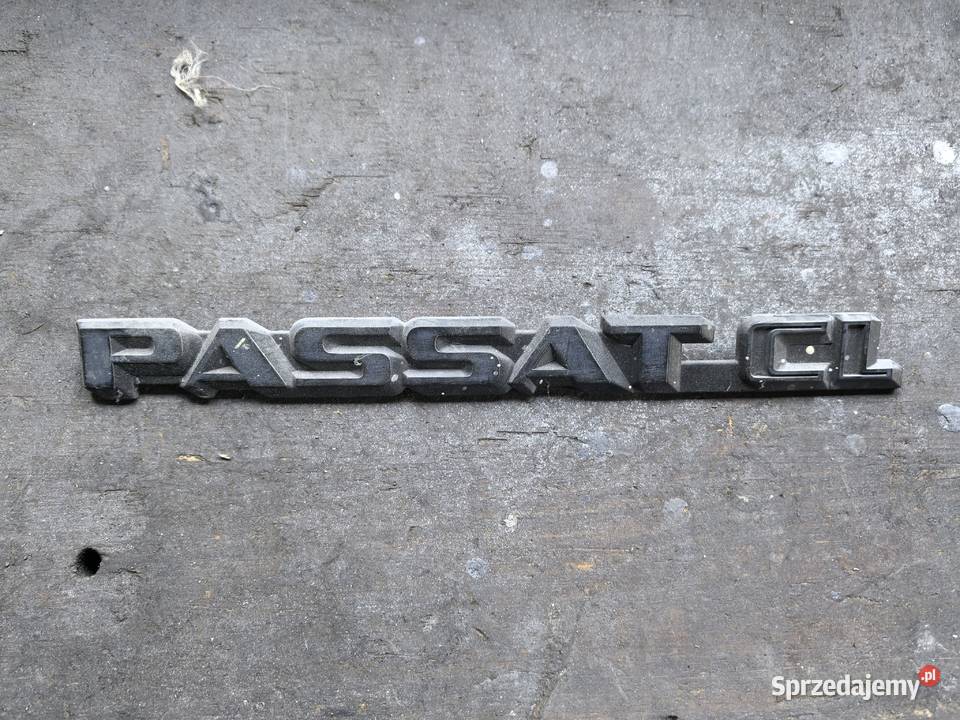 Emblemat znaczek napis Passat CL B2 Mościska