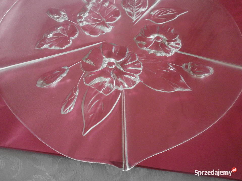 patera ze szkła kryształowego przezroczysty