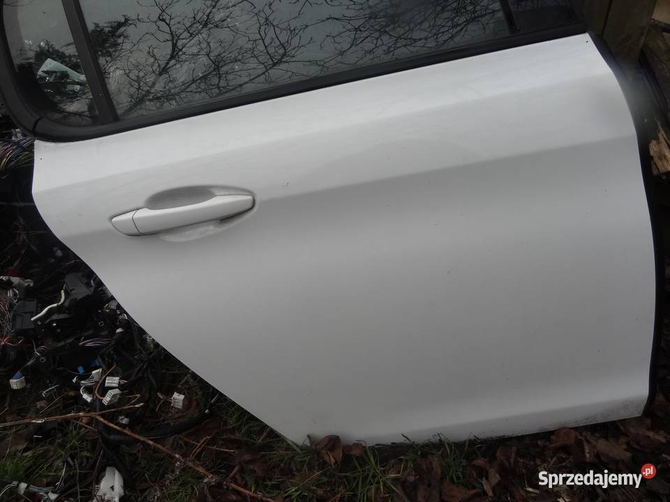 DRZWI PRAWY TYŁ PEUGEOT 308 T9 DRZWI 308 T9 HB