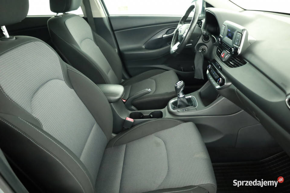 Hyundai i30 10 TGDI bluetooth