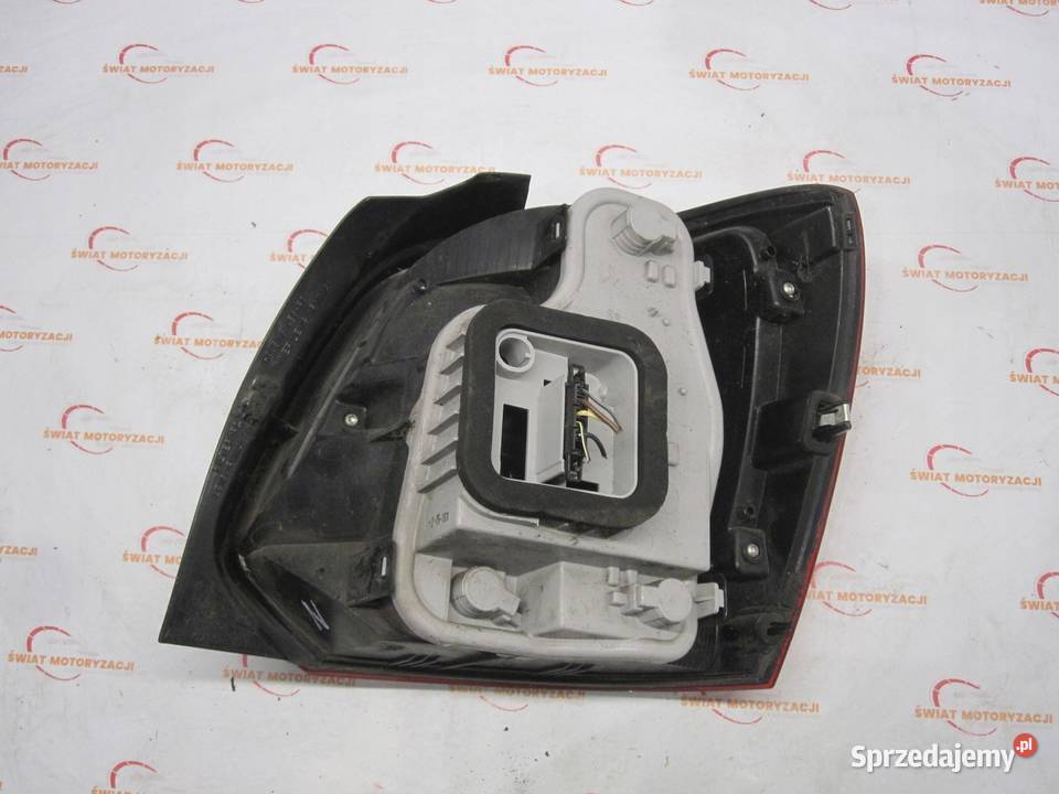VW POLO 6R lampa lewa tył 6R0945257B 00078139 świętokrzyskie Kielce sprzedam
