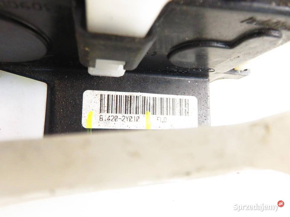 ZAMEK PRAWY TYLNY HYUNDAI ix35 814202Y010 sprzedam