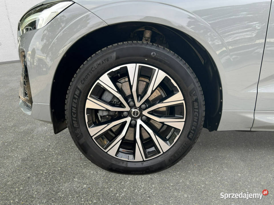 Volvo XC 60 B5 B AWD Plus Dark aut Z Polskiego podgrzewane fotele Volvo Warszawa