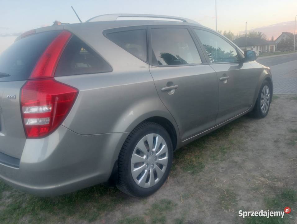 KIA CEED 16 crdi nieuszkodzony Cee'd łódzkie Sieradz