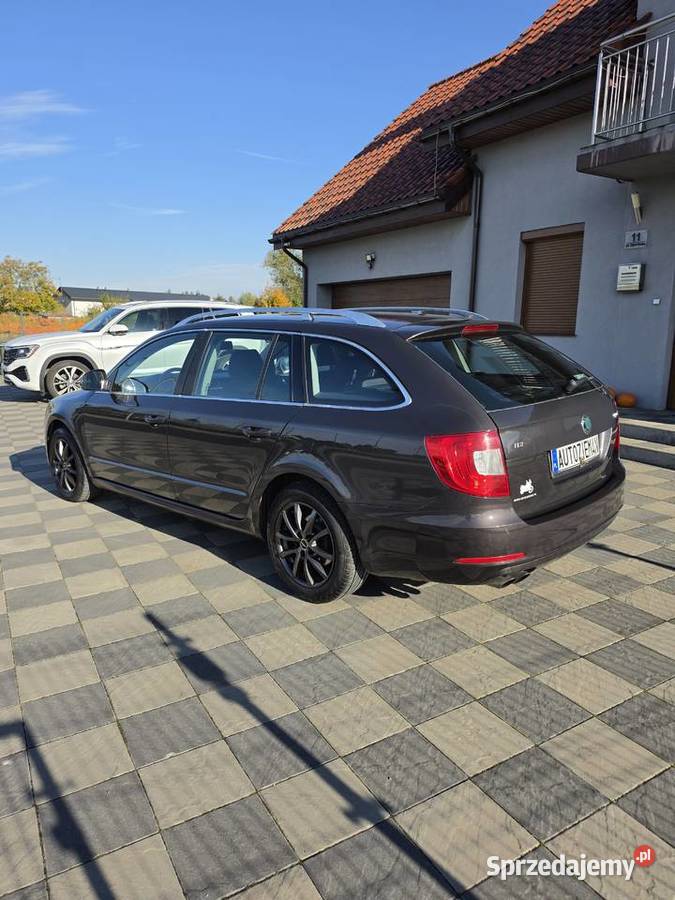 Skoda Superb 20 TDI z 2011 rokupiękny kolor Ciechocinek