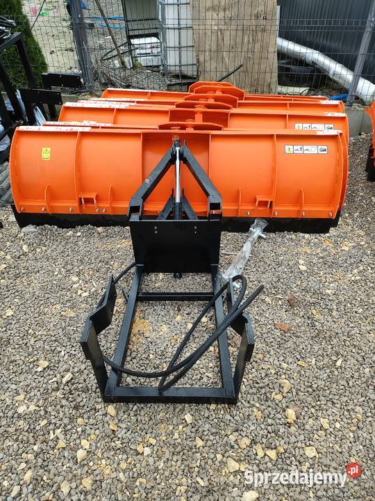 Pług Odśnieżacz C330 nieuszkodzony Olszanica