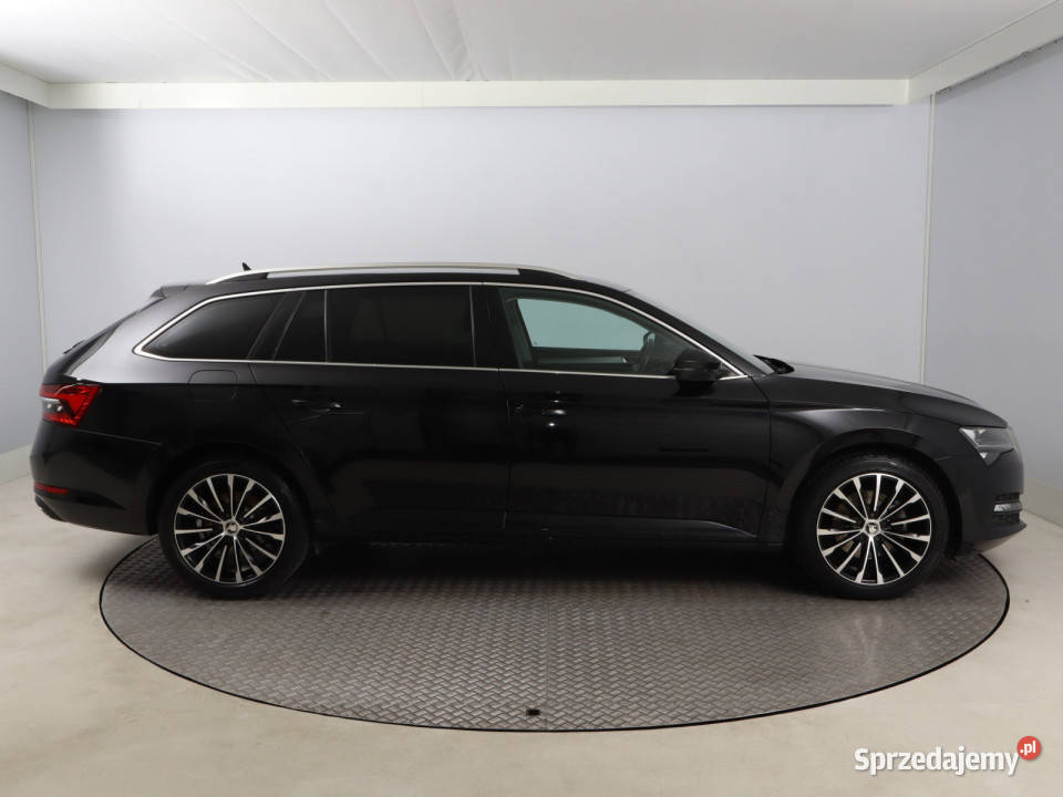 Skoda Superb 15 TSI 110KM Bielany Wrocławskie