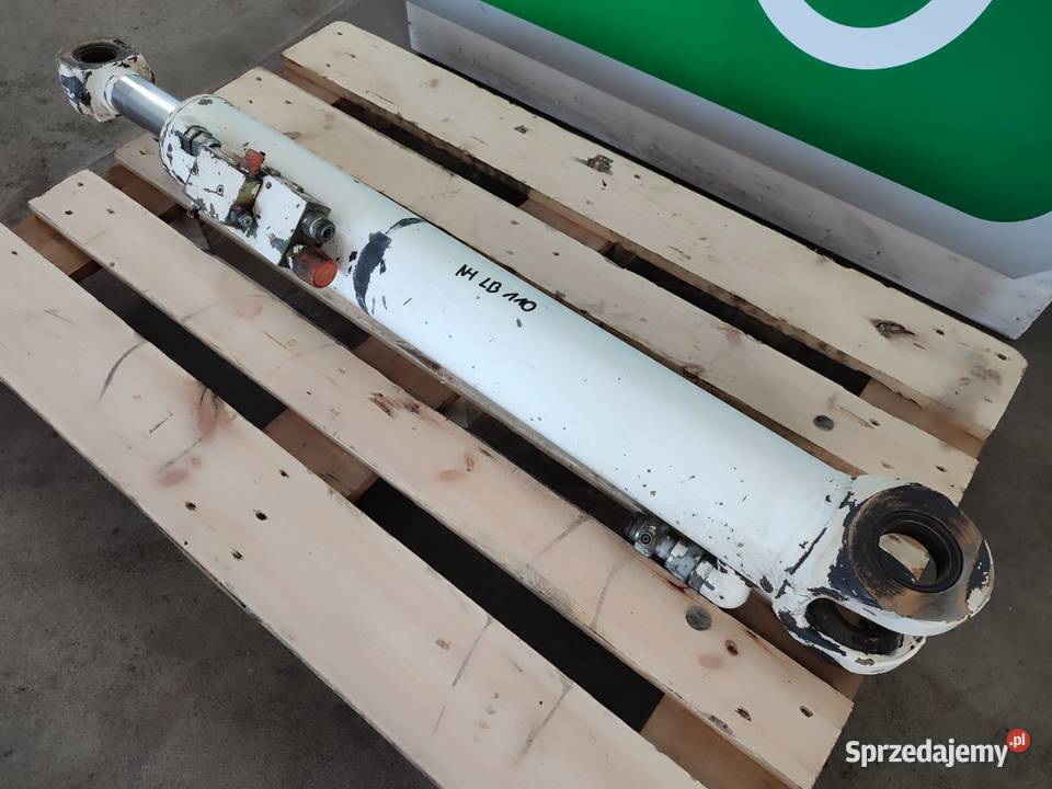Siłownik hydrauliczny ramienia Holland LB 110 Wilkowo sprzedam