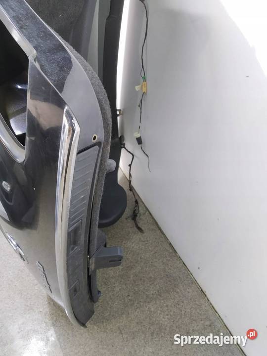 KLAPA TYŁ SZYBA SEDAN CZARNA Skoda Superb II Klapy bagażnika świętokrzyskie sprzedam