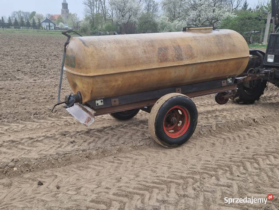 Beczka 2000l na wodę itp Cała nie klejona dolnośląskie Godzieszów