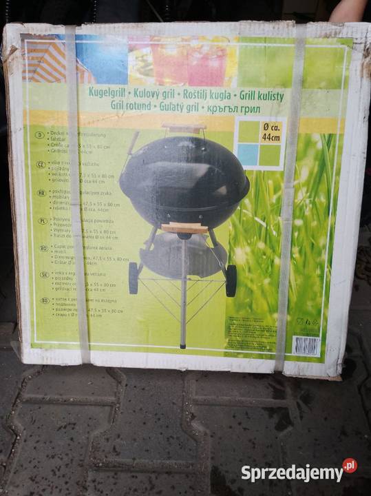 Grill kulisty na kółkach