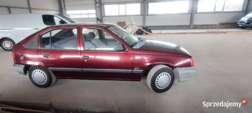 Opel Kadett 14 benzyna PIĘKNY USZANOWANY Sady sprzedam