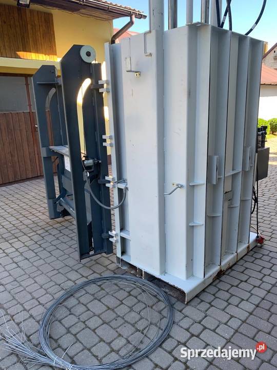 Kompaktor prasa belownica do odpadów papieru Łagów