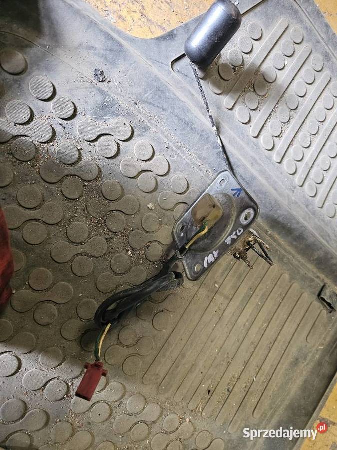 Honda cbx 750 pływak czujnik poziomu paliwa dolnośląskie Jelenia Góra sprzedam