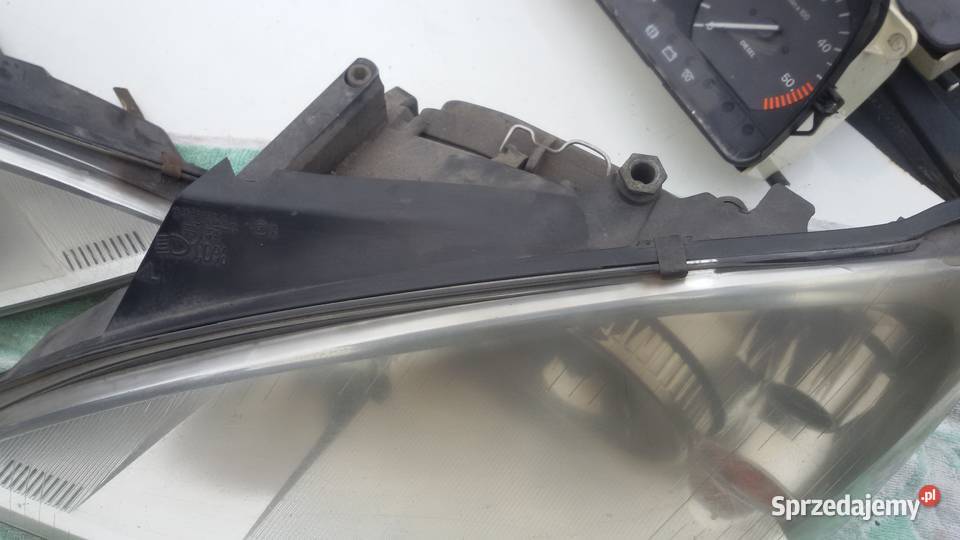 Lampy przednie Ford Galaxy lampy przednie Elbląg