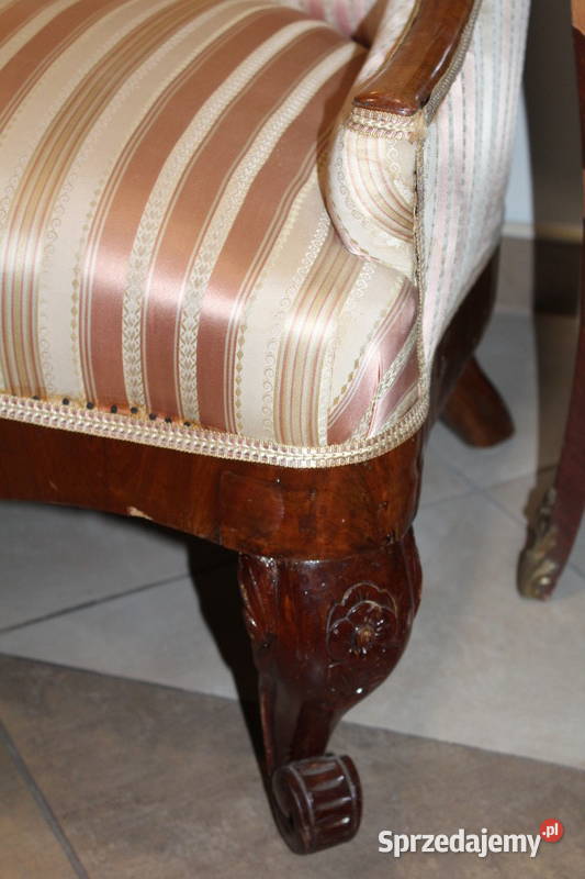 Fotel Emma z beżową tapicerką 217 FiaF Szczecin