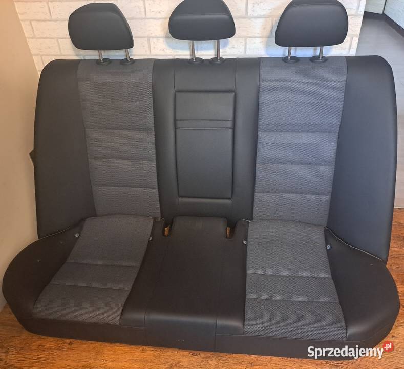 Fotele przód i tył komplet Mercedes W 204 osobowe pomorskie Rąty sprzedam