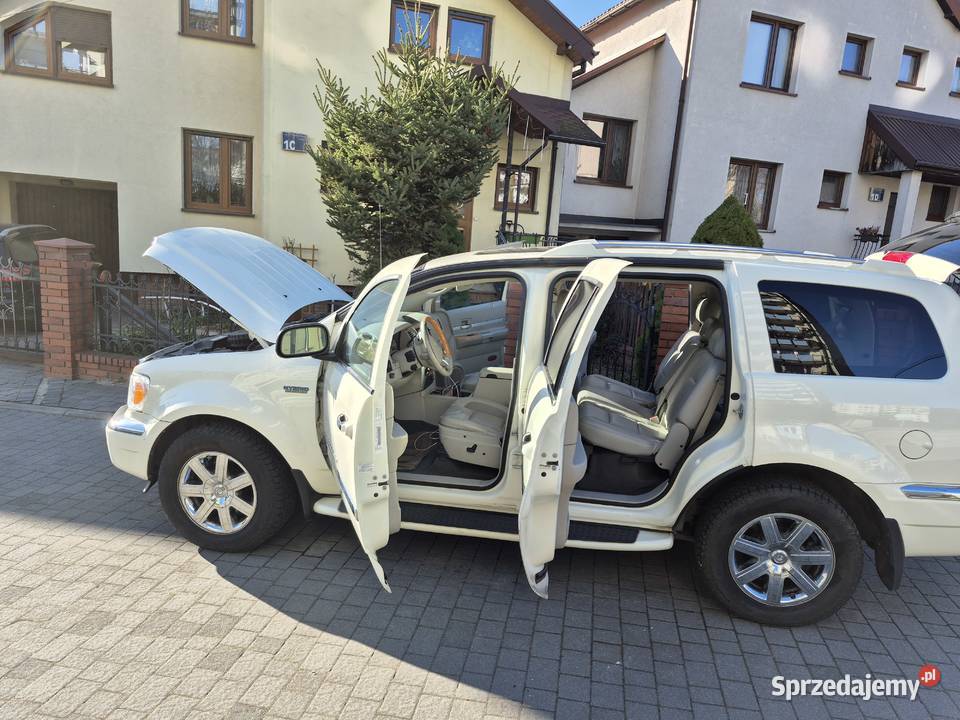 Chrysler Aspen Hybrid Hemi Tychy