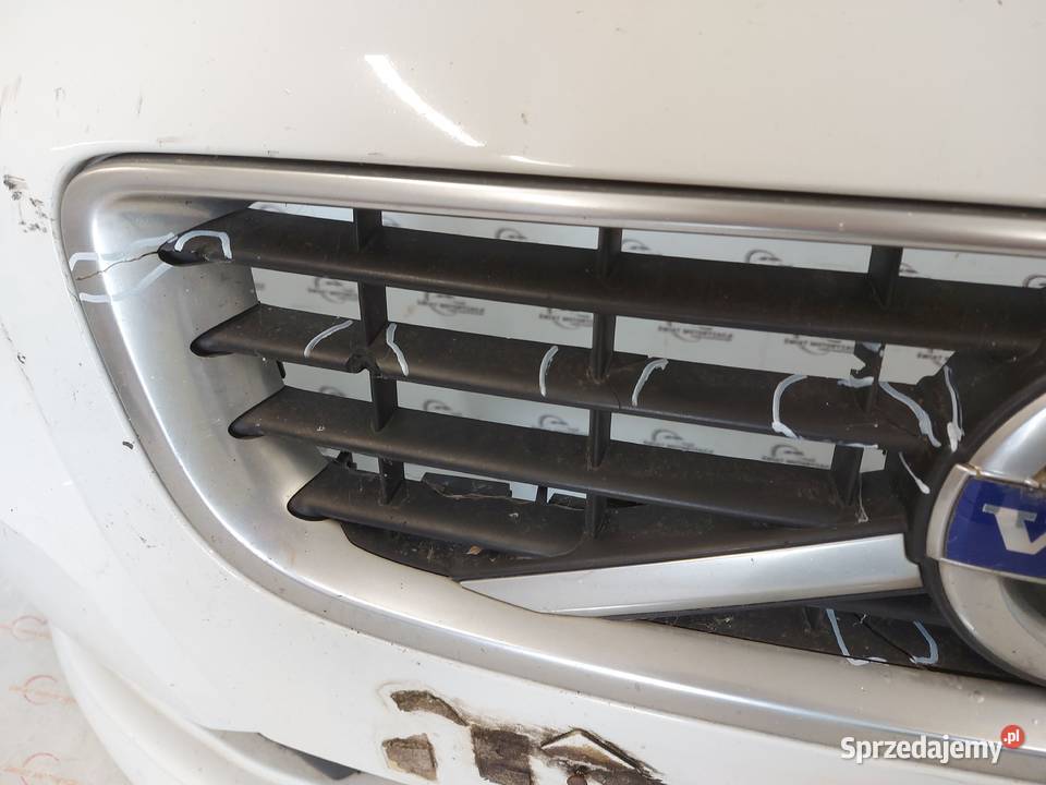 VOLVO S40 II LIFT RDESIGN zderzak przód 30744904 Kielce