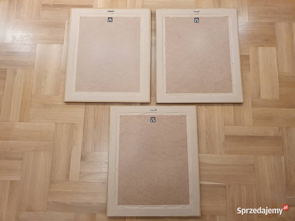 Kolekcja 3 obrazów grafik z czasopisma La Mode mazowieckie Piaseczno