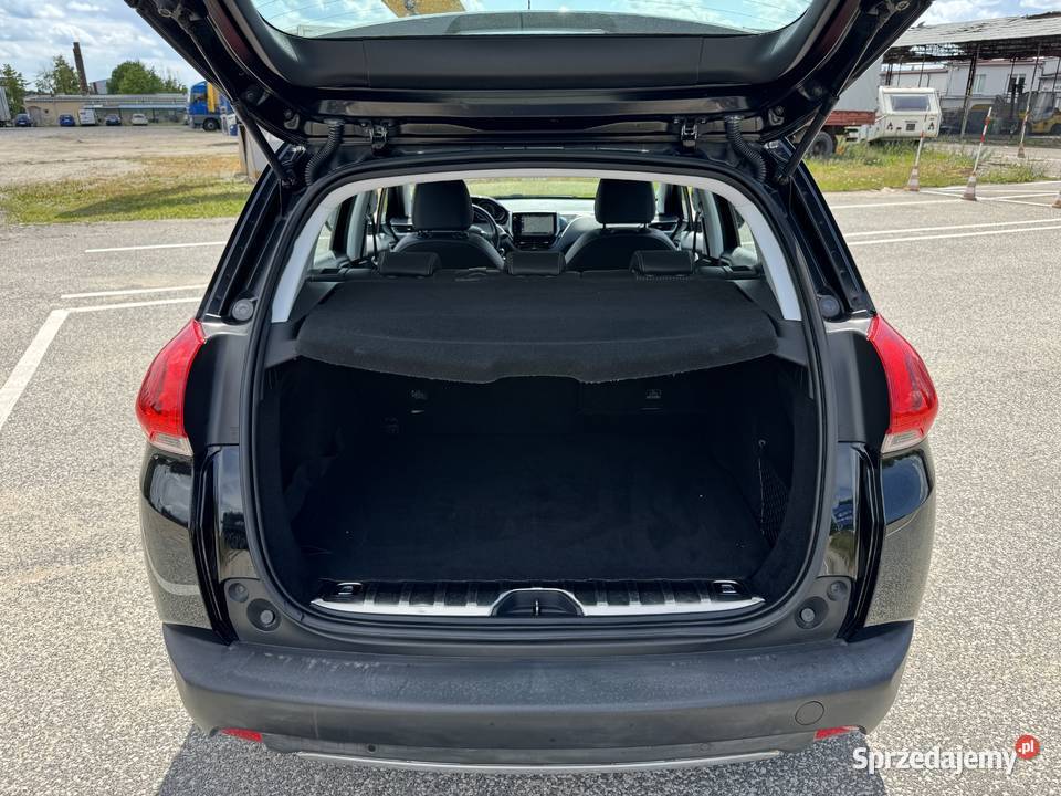 Peugeot 2008 12 BENZYNA Klimatronik Nawigacja centralny zamek Konin