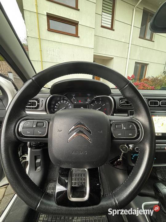 Sprzedam Citroen C3 SHINE 12 PureTech 82 Salon Zielonka