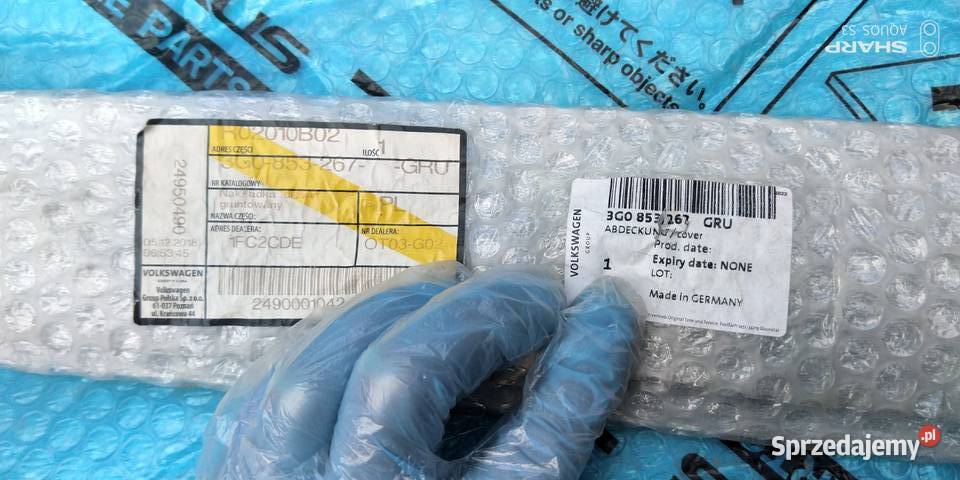 Vw Passat B8 listwa dolna drzwi lewych listwy boczne Łódź